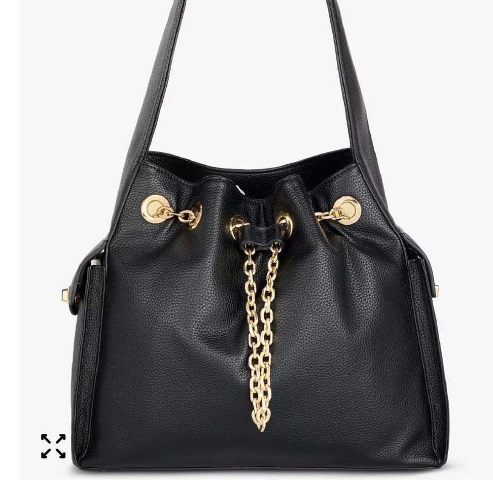 ‼️SOLD‼️On 34th Chic Black Leather Shoulder Bag with Gold Chain